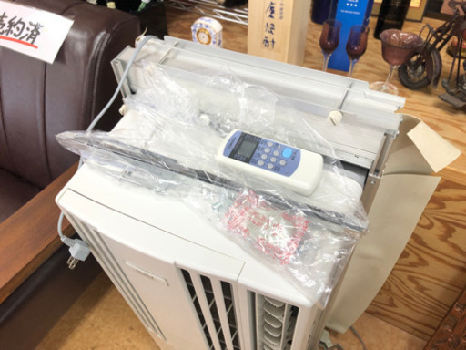 値下げ！【暑くなる前の準備❗️】2017年製窓用エアコン