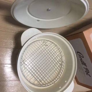 bruno 万能鍋　焼く煮る蒸す可能　グリルポッド 白の画像