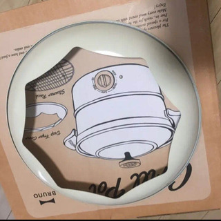 bruno 万能鍋　焼く煮る蒸す可能　グリルポッド 白の画像