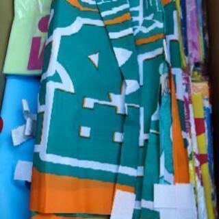 店舗用のぼり旗など　未使用品　養生用など何かご利用くださいませんか