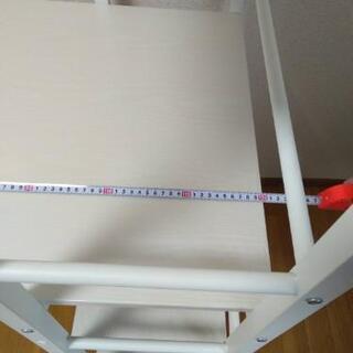 ニトリ システムデスク ザッキー白の画像