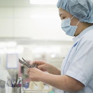 【時給UPしました！未経験でOK！　清潔な職場で快適な医療器具の...