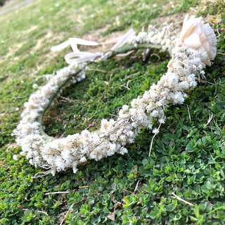 かすみ草とカワラハハコの花かんむり215