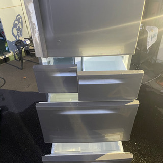 5ドア冷凍冷蔵庫格安で！の画像