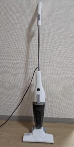 掃除機、体重計、フローリングワイパー 購入価格 合計約6000円