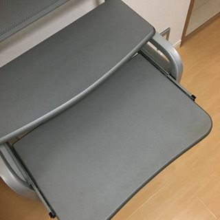 【受付終了】パソコンラックの画像