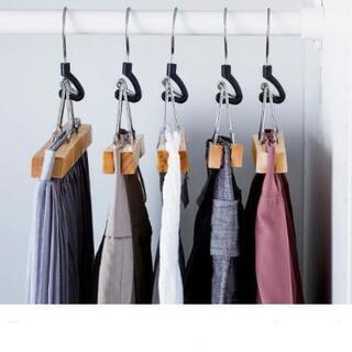 IKEA木製(BUMERANG)パンツハンガー15本セットの画像
