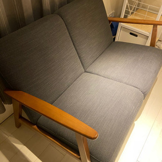 （受け渡し予定者決定済） IKEA 2人掛けソファ（テーブルも別で出品中）