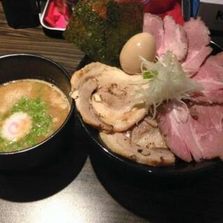 ラーメン店のキッチン、ホールスタッフ ☆バイト正社員募集☆の画像