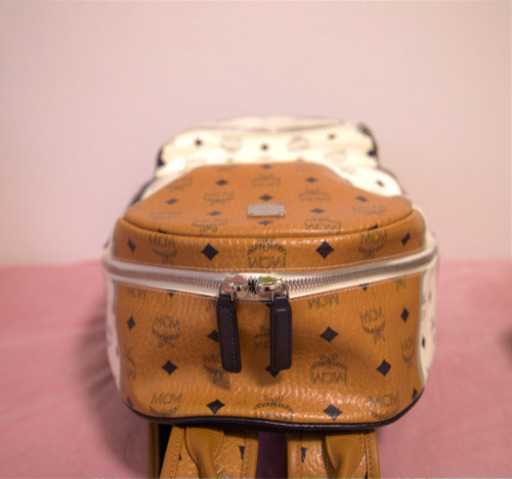 MCM リュック バック パック　レディース　メンズ
