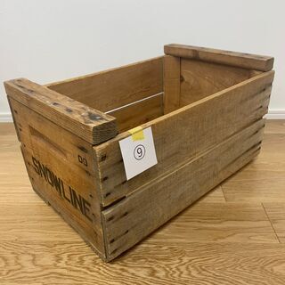 VINTAGE WOOD BOX⑨