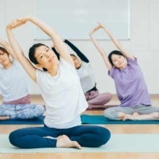大人の健康体操／中高齢者向け楽ラクゆる体操／無料体験実施中