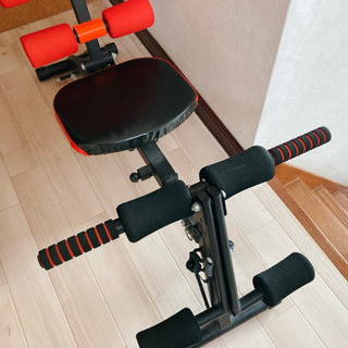 トレーニングマシーンの画像