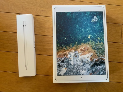 iPad pro10.5インチ　256GB　Wi-Fiモデル　＋　Apple Pencil （第一世代）