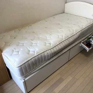 シングルベッドのフレームお譲りしますの画像