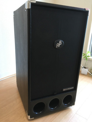 Phil Jones PB300 パワードキャビネット