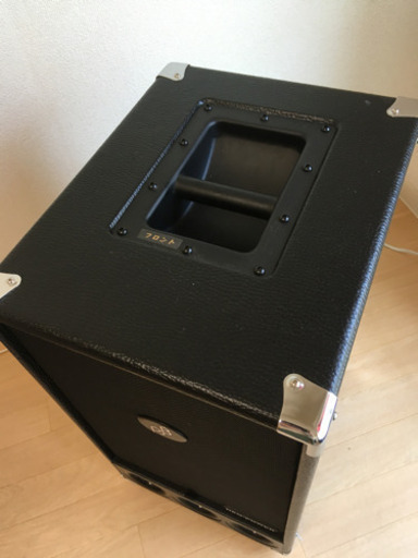 Phil Jones PB300 パワードキャビネット
