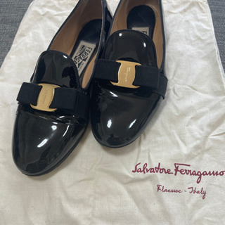 【4月末まで】サルバトーレフェラガモ　ローファー　パンプス　23.5