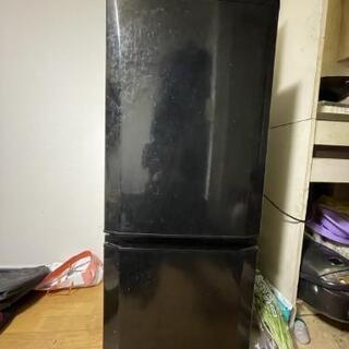 無料です★近隣地域格安配送★三菱電機 MR-P15W 冷蔵庫 (...
