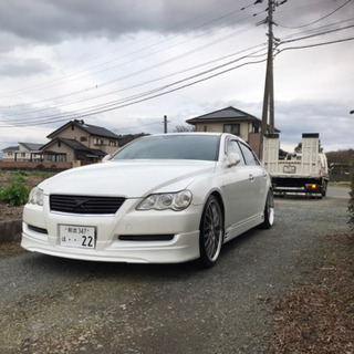 トヨタ マークX120系前期