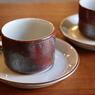 デンマークより入荷したDesiree(デシレ)社の極北の地を意味するThule(ツーレ)シリーズのカップ&ソーサーです。和食器とも相性が良い上品なで美しいデザインが魅力のビンテージのコーヒーカップ。1の画像