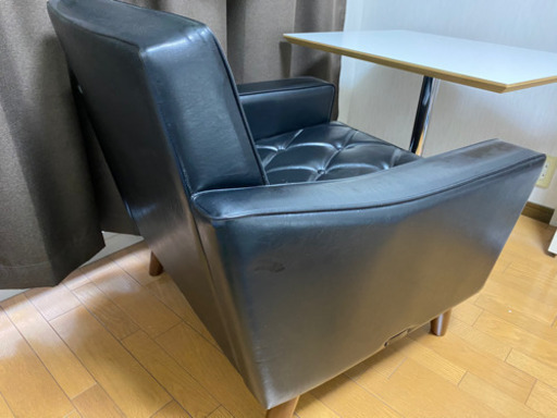 【美品】カリモク60 1人掛けソファ