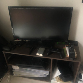 24インチテレビ　テレビ台付き