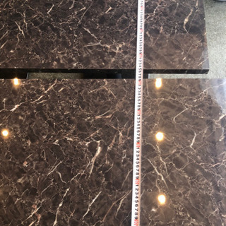 店舗　テーブルの画像