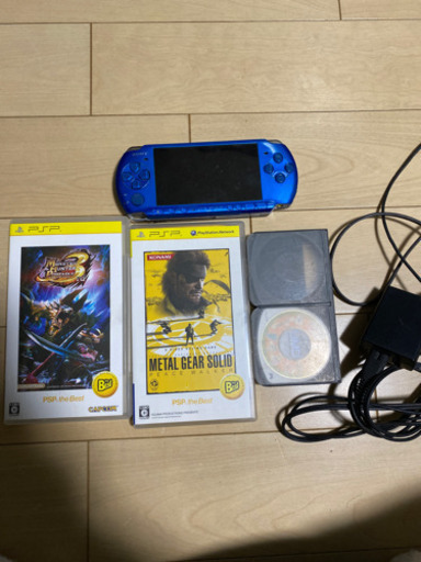 PSP3000  中古＋ソフト3本　充電器付き