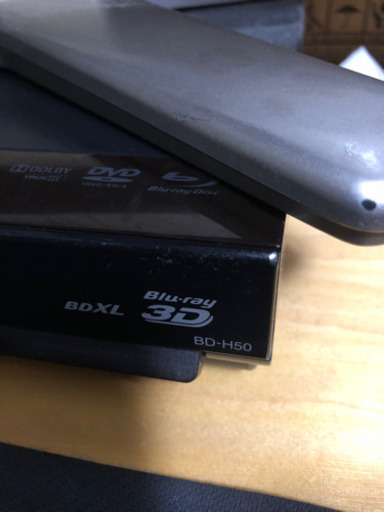 SHARP  AQUOS 32型プラスBlu-rayレコーダー