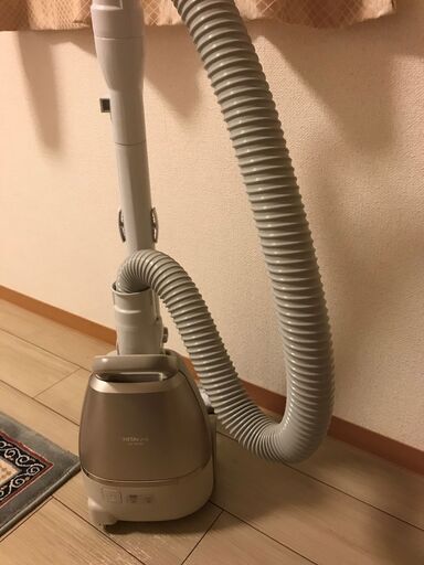 一人暮らし用家電セット（冷蔵庫、洗濯機、オーブントースター、掃除機、炊飯器）