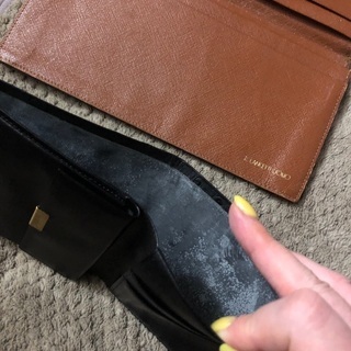 【台東区】Genuine leather本革財布2個セット✨薄型、サブ財布にもの画像