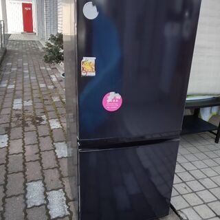 2ドア冷蔵庫の画像
