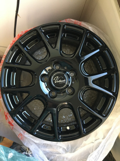 取り引き中新品ホイール４枚セット