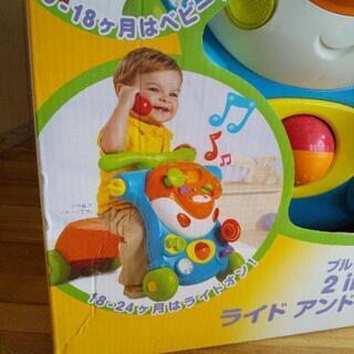 3/31までブルーイン2in1ライドアンドウォーカーの画像