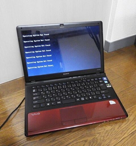 1000円引き！ジャンクPC/SONY VAIO/鮮やかなレッド/デザインは素敵/