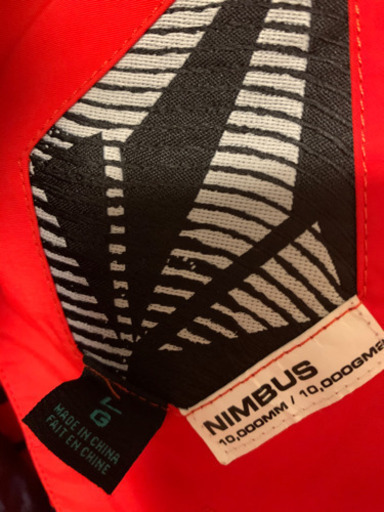 VOLCOM NIMBUSのスノーボードウェア売ります
