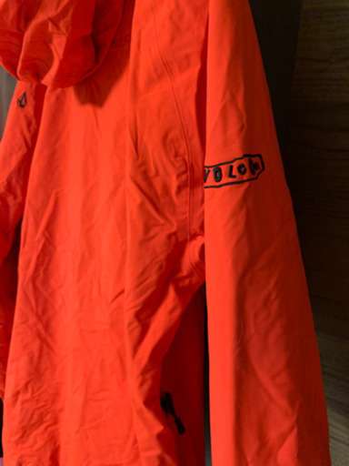 VOLCOM NIMBUSのスノーボードウェア売ります