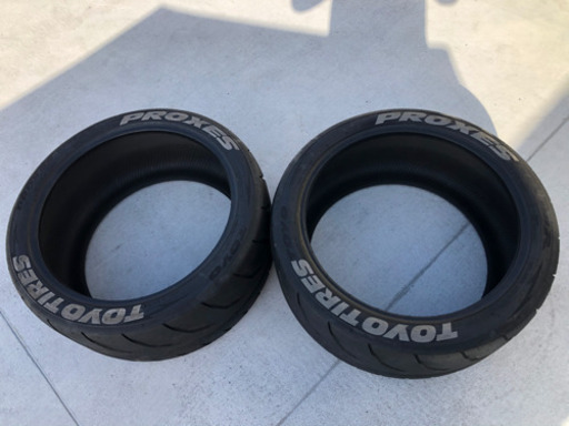 トーヨタイヤ　プロクセス285／35-20 2本
