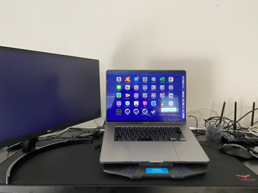 3点セット。パソコン周りの重要アイテム。