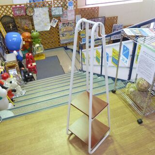 スリムラック 幅30×奥行32×高さ113cm 鉢置き 花台 シェルフ フック付き 札幌 清田区 平岡の画像