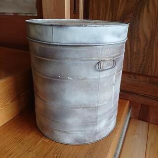 🌺缶  ドラム缶🌺  小さい  🌺縦60くらい🌺