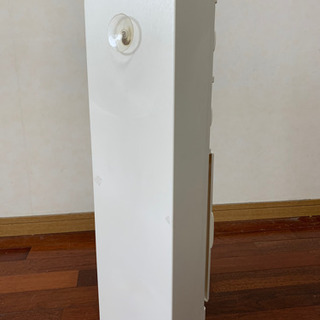 トイレ収納棚の画像