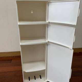 トイレ収納棚の画像