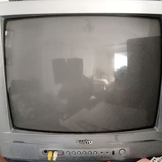 ブラウン管テレビ　サンヨー２０型テレビＣ－２０Ｄ１０　リモコン付...