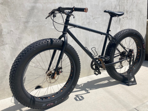 「取引可能」マットブラックのカッコいいファットバイク