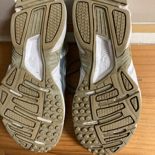 24cmPUMAスニーカー　値下げしました。の画像