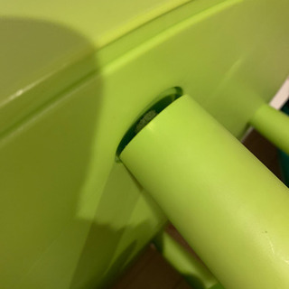 IKEA子供用スツール4脚＋テーブルset  の画像