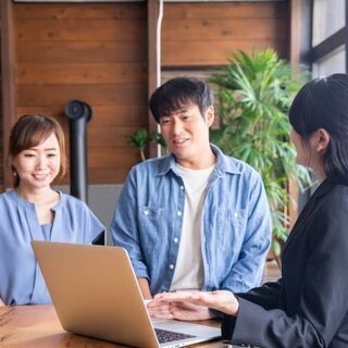 結婚したい！婚活したい！と思っている方をご紹介いただくお仕事です