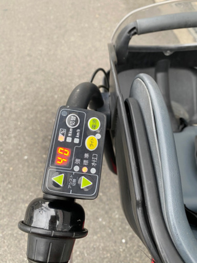 美品　人気な車種　ヤマハパスキッス20インチ　子供乗せ電動自転車